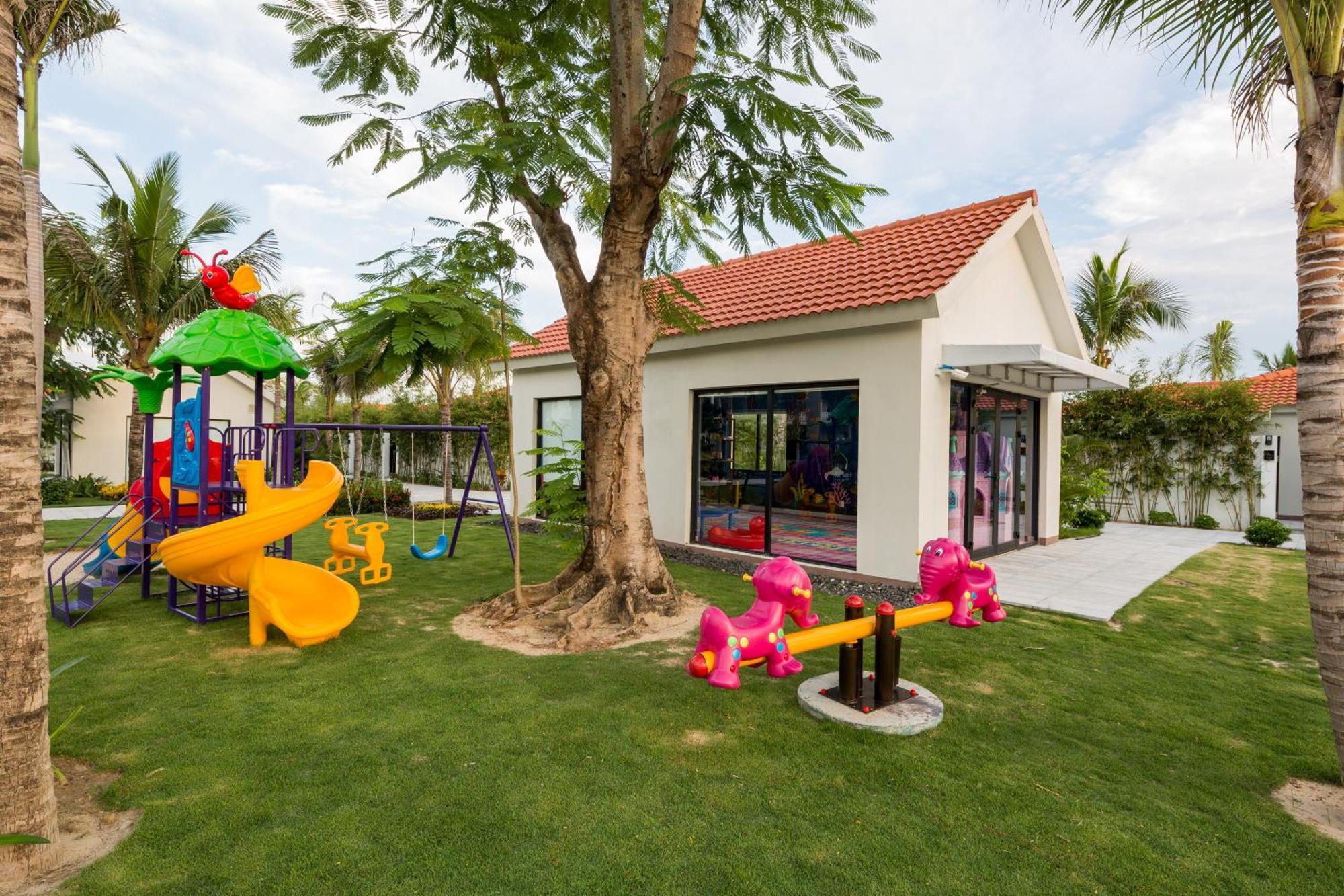 Grandvrio Ocean Resort Danang Tra Khe Exterior photo