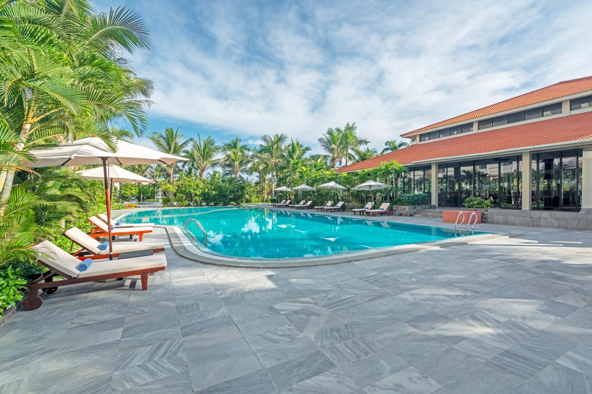 Grandvrio Ocean Resort Danang Tra Khe Exterior photo